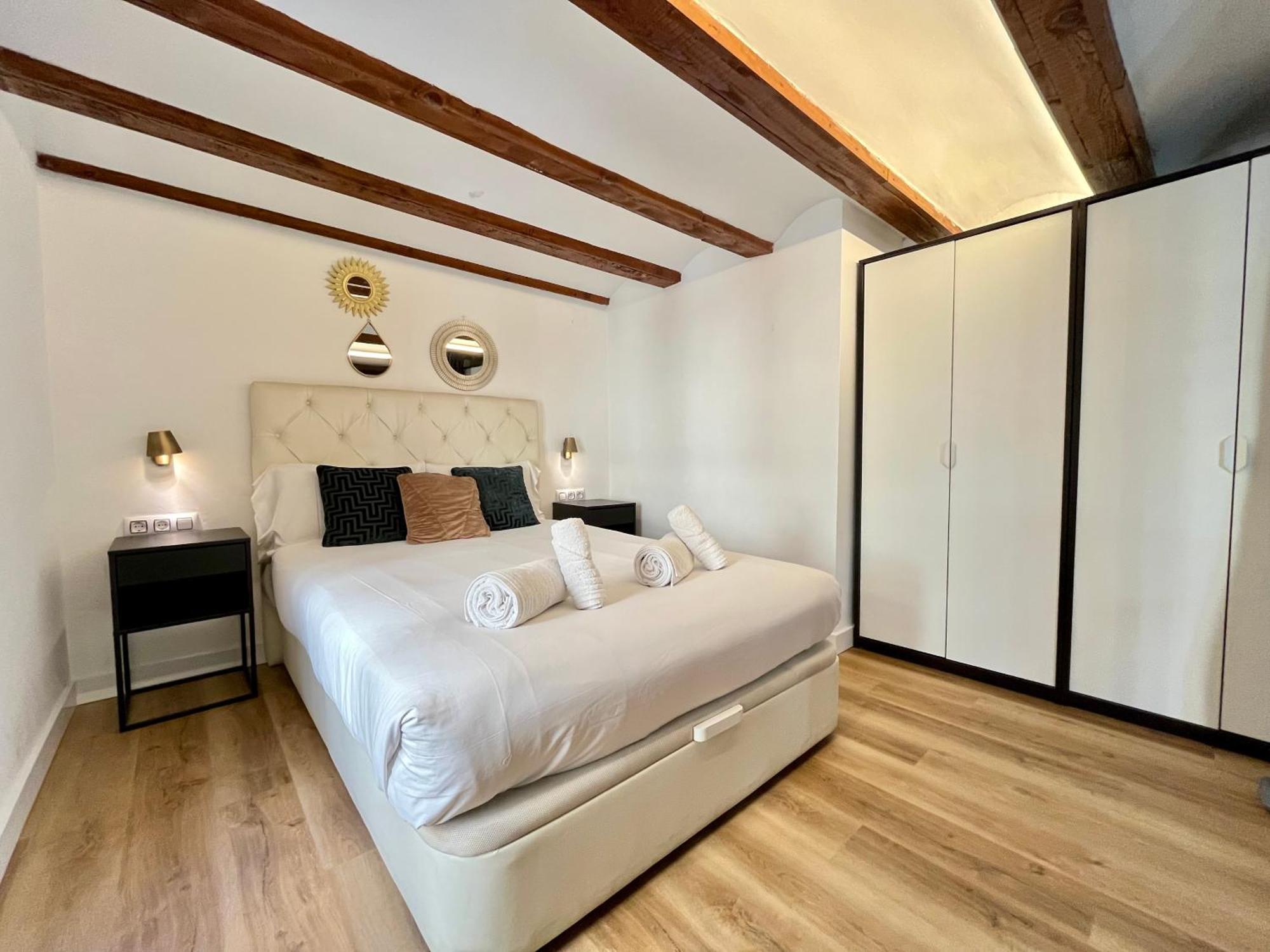 Werentvlc - Encantador Loft Casco Antiguo Valence Extérieur photo
